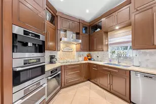 2850 E Sable Cir, Margate, FL 33063 - Photo 15