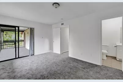 26  Wimbledon Lake Dr, Unit #248, Plantation, FL 33324 - Photo 13