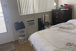 815 SW 10th Terrace, Hallandale Beach, FL 33009 - Photo 7