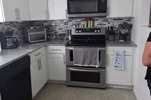 2630 SW 49th Ct, Fort Lauderdale, FL 33312 - Photo 3