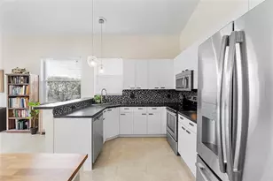 10650 NW 48th St, Coral Springs, FL 33076 - Photo 9