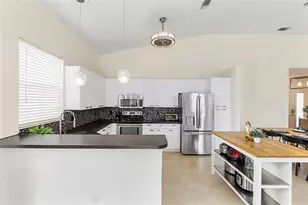 10650 NW 48th St, Coral Springs, FL 33076 - Photo 11