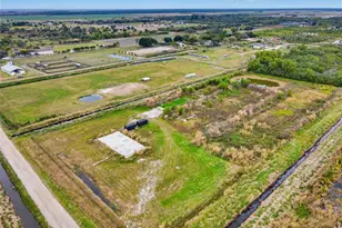 20223 Simone Dr, Loxahatchee, FL 33470 - Photo 15