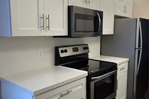 1100 SW 128th Terrace, Hollywood, FL 33027 - Photo 3