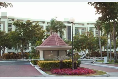 7050 NW 44th St, Unit #506, Lauderhill, FL 33319 - Photo 1