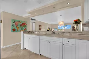 321 SE 3rd St, Dania Beach, FL 33004 - Photo 5