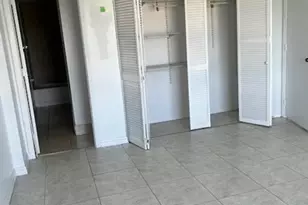 4164 Inverrary Dr, Lauderhill, FL 33319 - Photo 9