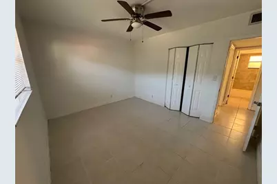 4061 N Dixie Hwy, Unit #17, Oakland Park, FL 33334 - Photo 7