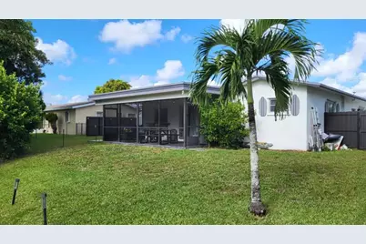 140 SW 126th Ave, Plantation, FL 33325 - Photo 5