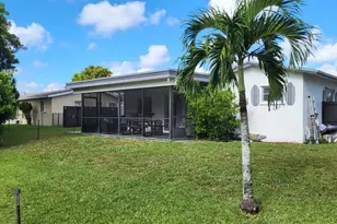 140 SW 126th Ave, Plantation, FL 33325 - Photo 5