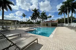 140 NW 151st Ave, Pembroke Pines, FL 33028 - Photo 21