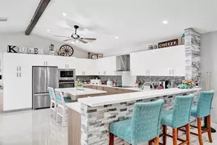 5076 NW 84th Rd, Coral Springs, FL 33067 - Photo 9