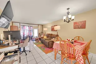 2811 N Pine Island Rd, Sunrise, FL 33322 - Photo 7