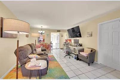 2811 N Pine Island Rd, Unit #111, Sunrise, FL 33322 - Photo 9