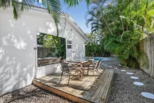 954 SE 7th St, Deerfield Beach, FL 33441 - Photo 29