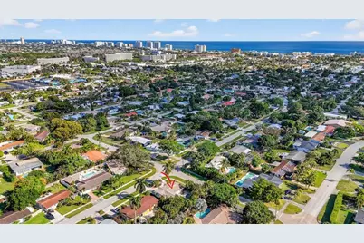 954 SE 7th St, Deerfield Beach, FL 33441 - Photo 33