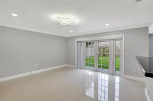 2355 NW 138th Dr, Sunrise, FL 33323 - Photo 9