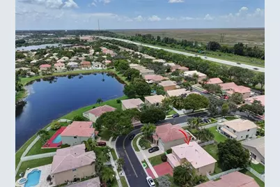 2355 NW 138th Dr, Sunrise, FL 33323 - Photo 27