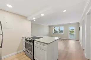 801 NE 18th Ct Unit, Fort Lauderdale, FL 33305 - Photo 9