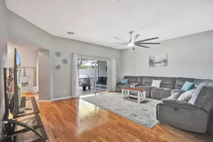 11871 NW 57th St, Coral Springs, FL 33076 - Photo 5