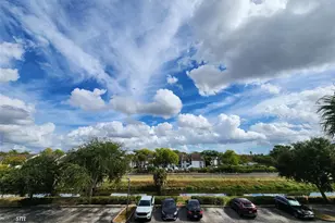 2866 S University Dr, Davie, FL 33328 - Photo 25