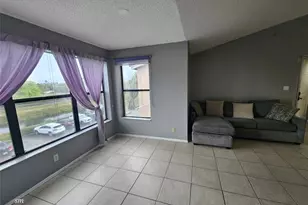 2866 S University Dr, Davie, FL 33328 - Photo 1