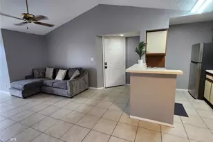 2866 S University Dr, Davie, FL 33328 - Photo 3