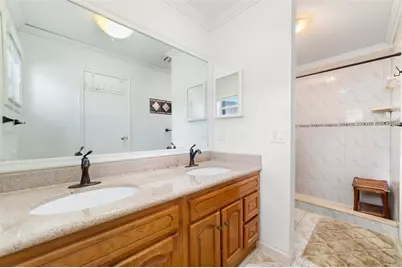 10510 NW 24 St, Sunrise, FL r - Photo 17