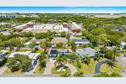 865 NE 23rd Ter, Pompano Beach, FL 33062 - Photo 29