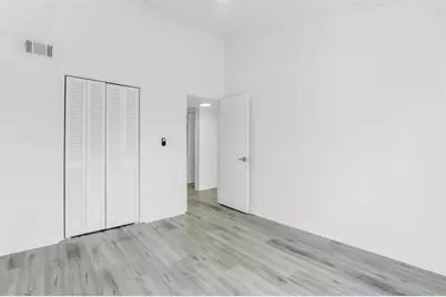 3827 NE 166th St, North Miami Beach, FL 33160 - Photo 17