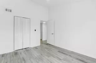 3827 NE 166th St, North Miami Beach, FL 33160 - Photo 17