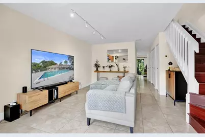 9851  Riverside Dr, Coral Springs, FL 33071 - Photo 7