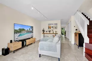 9851 Riverside Dr, Coral Springs, FL 33071 - Photo 7