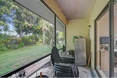 9851  Riverside Dr, Coral Springs, FL 33071 - Photo 27
