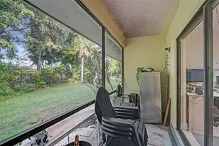9851 Riverside Dr, Coral Springs, FL 33071 - Photo 27