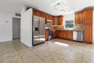 500 NE 61st Ct, Fort Lauderdale, FL 33334 - Photo 11