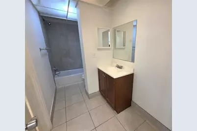 2800 NW 56th Ave, Unit #D402, Lauderhill, FL 33313 - Photo 9