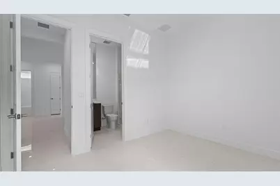 5379  Hutchinson Way, Westlake, FL 33470 - Photo 19