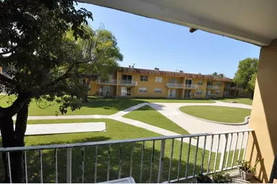 505 NW 177th St, Unit #210, Miami, FL 33169 - Photo 9