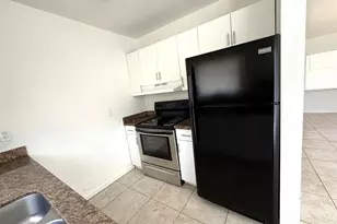 [Address not provided], Lauderdale Lakes, FL 33309 - Photo 5