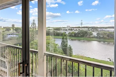 2202 S Cypress Bend Dr, Unit #606, Pompano Beach, FL 33069 - Photo 23