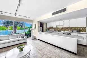 3581 S Ocean Blvd, South Palm Beach, FL 33480 - Photo 23