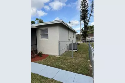 6558 NW 24th Ct, Margate, FL 33063 - Photo 39