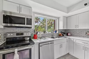 209 Wimbledon Lake Dr Unit, Plantation, FL 33324 - Photo 5