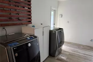 4560 NW 6th Ct, Plantation, FL 33317 - Photo 9