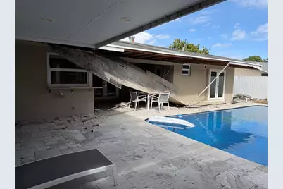 4560 NW 6th Ct, Plantation, FL 33317 - Photo 15