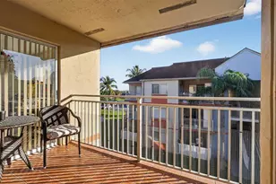 18840 NW 57th Ave, Hialeah, FL 33015 - Photo 19