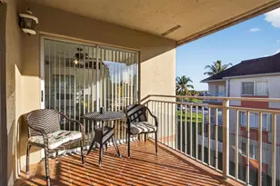 18840 NW 57th Ave, Hialeah, FL 33015 - Photo 7