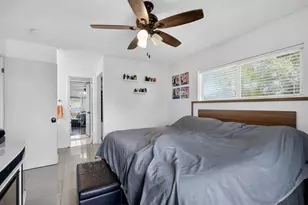 18840 NW 57th Ave, Hialeah, FL 33015 - Photo 29