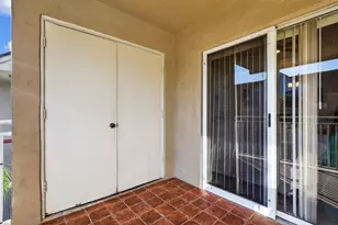 18840 NW 57th Ave, Hialeah, FL 33015 - Photo 21